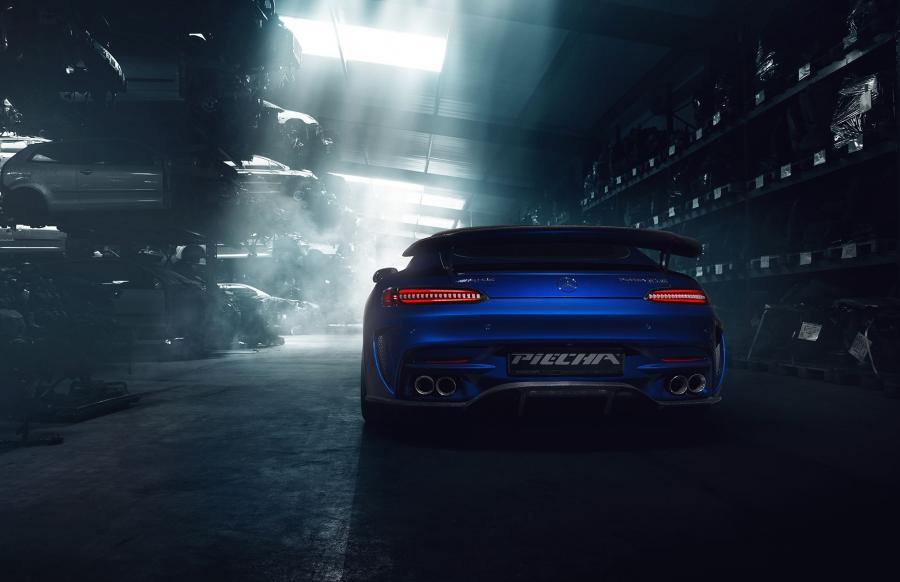  Mercedes-AMG GT-RSR by Piecha Design 2016 года  (фото 15 из 25)